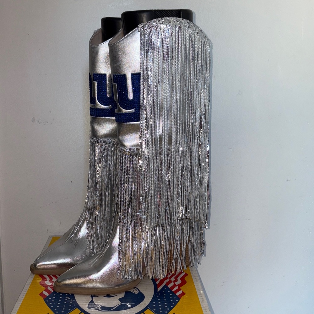 NFL NY Giants Silver Fringe Boots with Blue Logo size 8